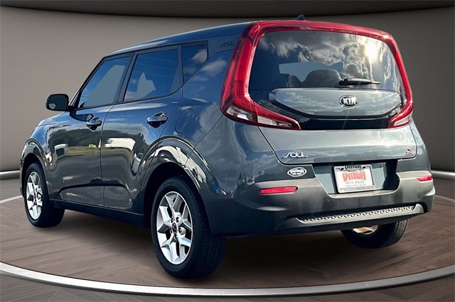 Kia Soul S IVT 2021