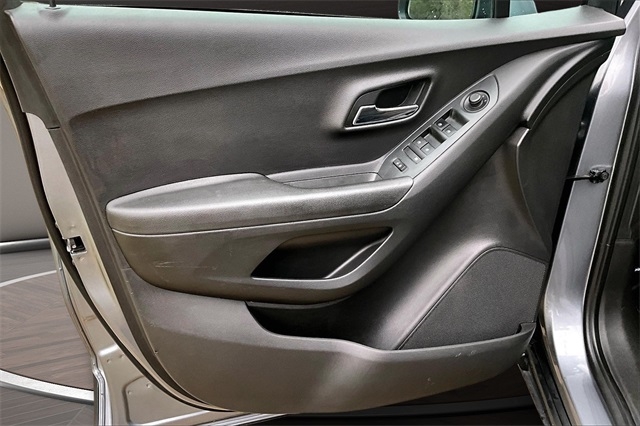 Chevrolet Trax FWD 4dr LS 2020