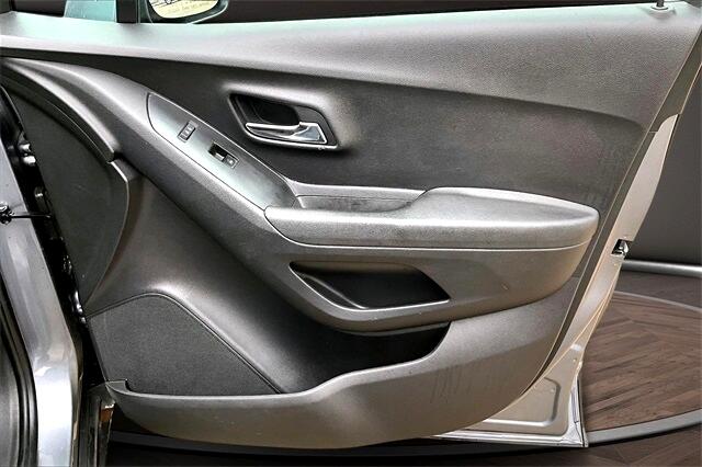 Chevrolet Trax FWD 4dr LS 2020