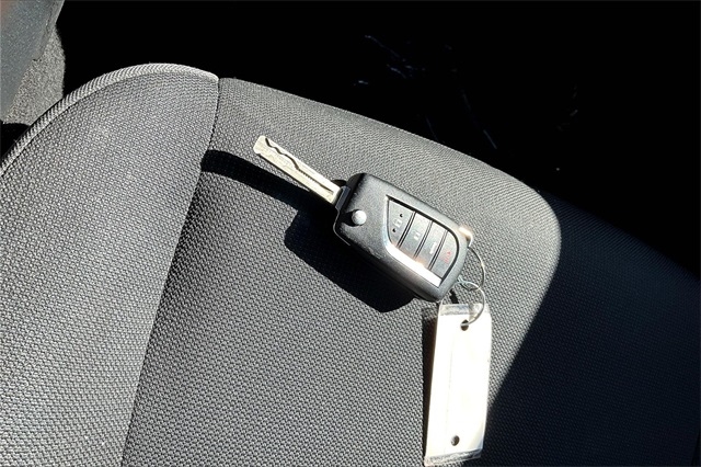 Toyota Corolla LE CVT (Natl) 2023