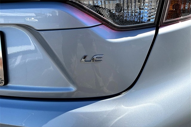 Toyota Corolla LE CVT (Natl) 2023