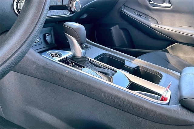 Nissan Sentra SV CVT 2025