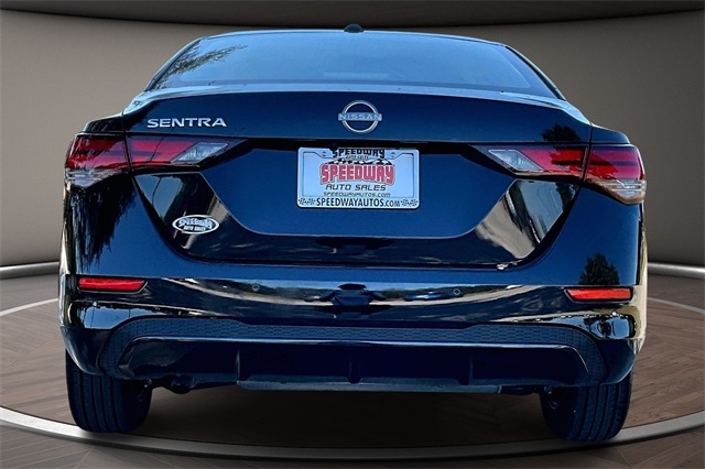 Nissan Sentra SV CVT 2025