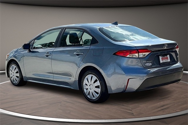 Toyota Corolla LE CVT (Natl) 2024