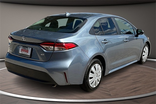 Toyota Corolla LE CVT (Natl) 2024