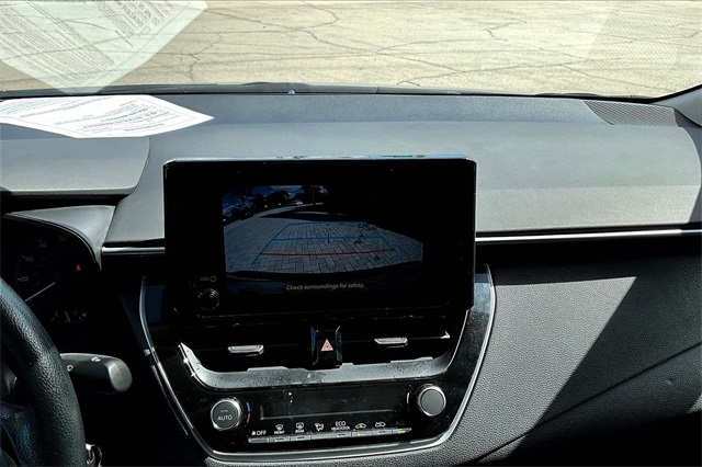 Toyota Corolla LE CVT (Natl) 2024