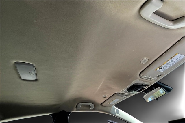 Toyota Corolla LE CVT (Natl) 2024