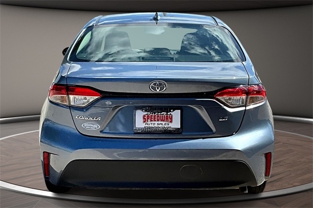 Toyota Corolla LE CVT (Natl) 2024