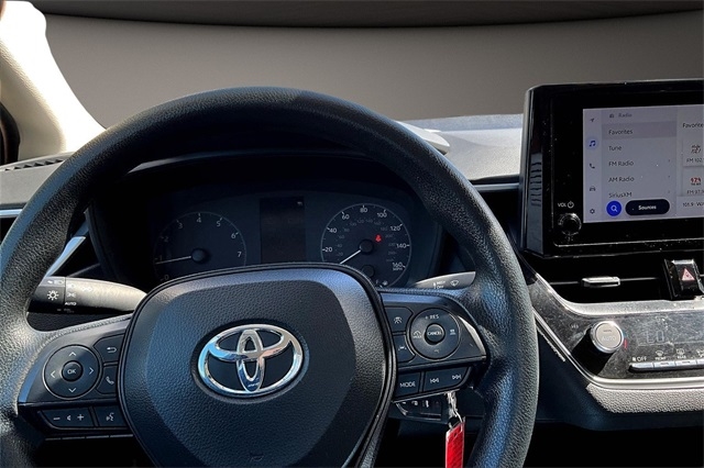 Toyota Corolla LE CVT (Natl) 2024