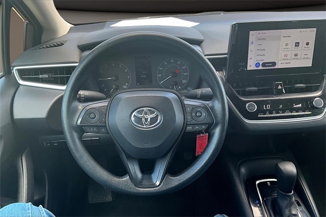 Toyota Corolla LE CVT (Natl) 2024
