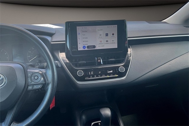 Toyota Corolla LE CVT (Natl) 2024