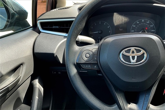 Toyota Corolla LE CVT (Natl) 2024