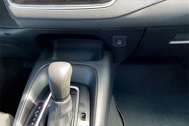 Toyota Corolla LE CVT (Natl) 2024