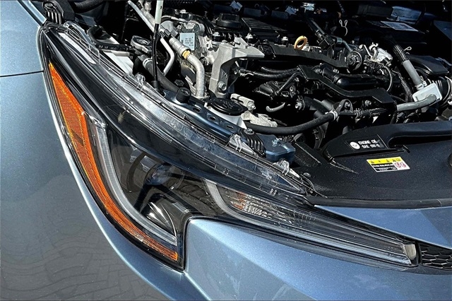 Toyota Corolla LE CVT (Natl) 2024