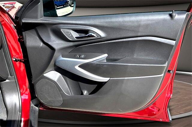 Chevrolet Trax FWD 4dr LS 2025