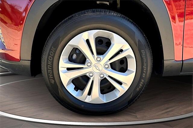 Chevrolet Trax FWD 4dr LS 2025