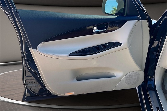 Infiniti QX50 RWD 2017