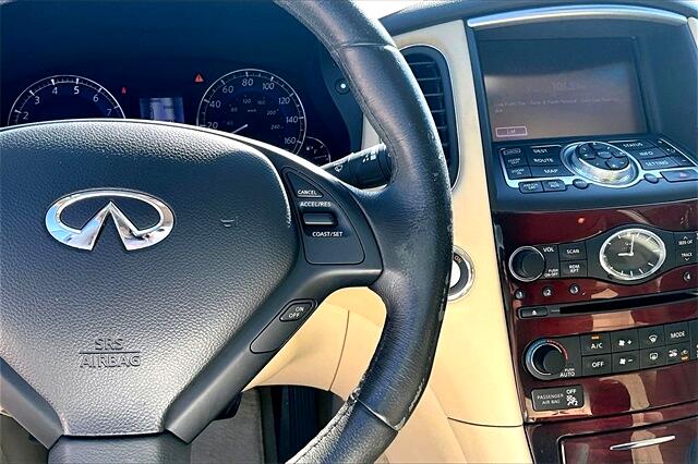 Infiniti QX50 RWD 2017