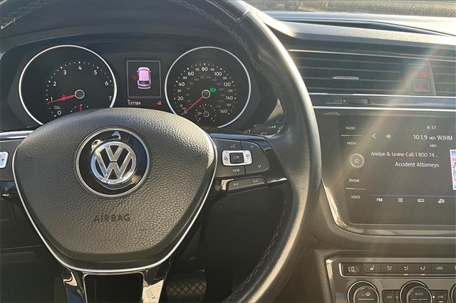 Volkswagen Tiguan 2.0T SEL R-Line Black FWD 2019