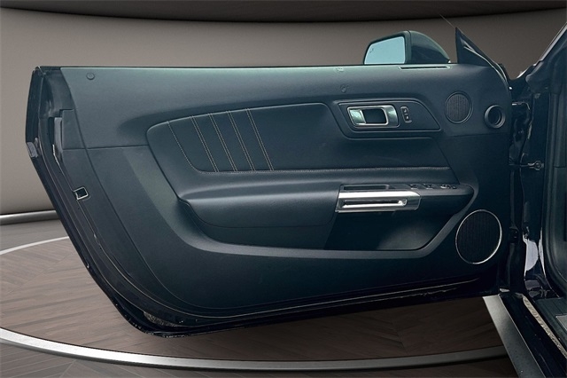 Ford Mustang EcoBoost Convertible 2023