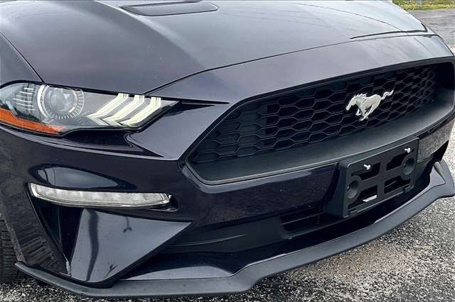 Ford Mustang EcoBoost Convertible 2023