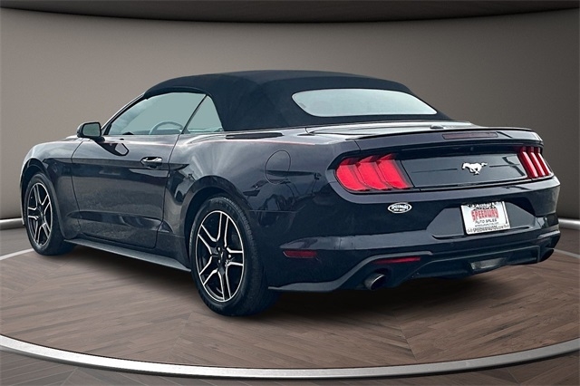 Ford Mustang EcoBoost Convertible 2023