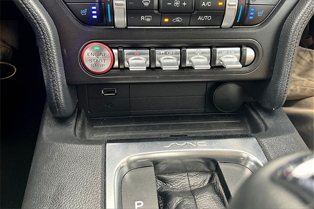 Ford Mustang EcoBoost Convertible 2023