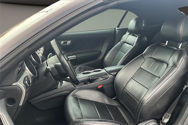 Ford Mustang EcoBoost Convertible 2023