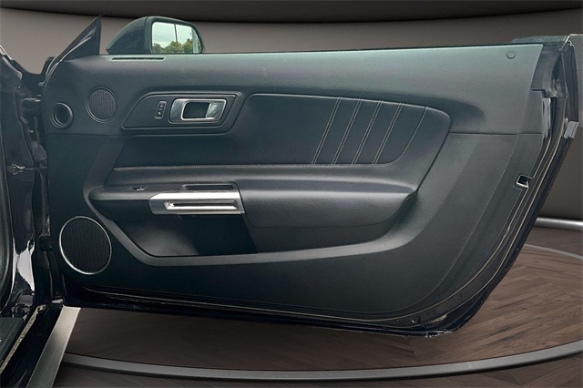 Ford Mustang EcoBoost Convertible 2023