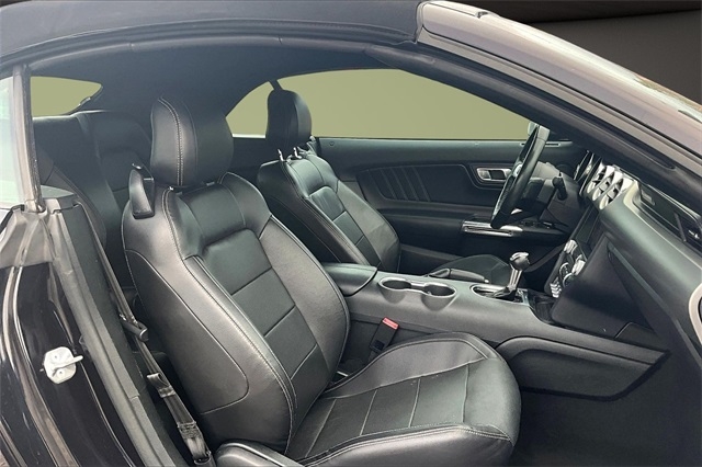 Ford Mustang EcoBoost Convertible 2023