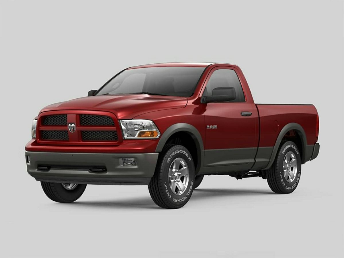 2012 RAM 1500 2WD Quad Cab 140.5" SLT