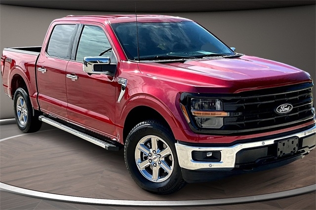 2024 Ford F-150 XLT photo 3
