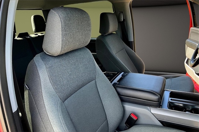 Ford F-150 XLT 4WD SuperCrew 5.5' Box 2024