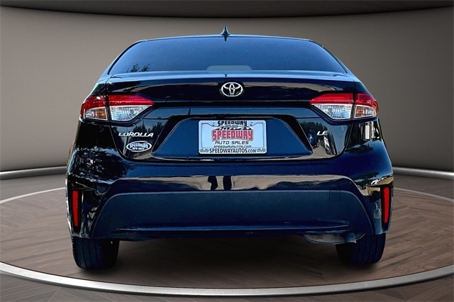 Toyota Corolla LE CVT (Natl) 2022