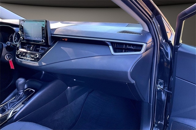 Toyota Corolla LE CVT (Natl) 2022