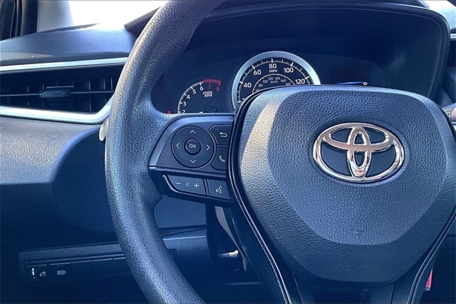 Toyota Corolla LE CVT (Natl) 2022