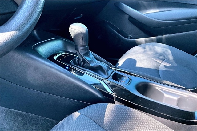 Toyota Corolla LE CVT (Natl) 2022