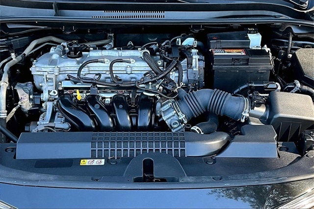 Toyota Corolla LE CVT (Natl) 2022