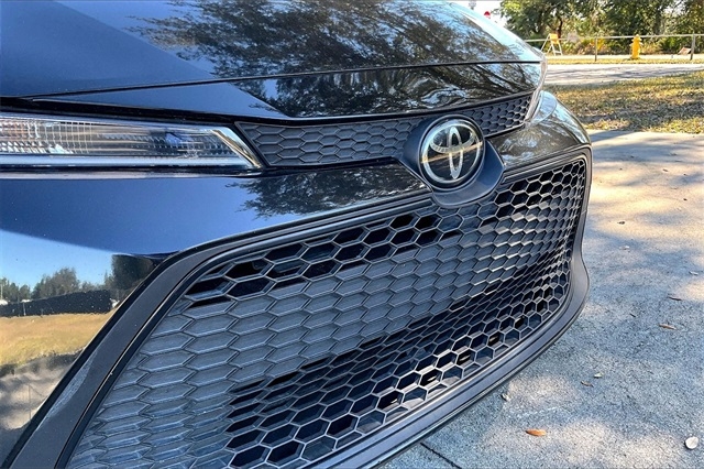 Toyota Corolla LE CVT (Natl) 2022