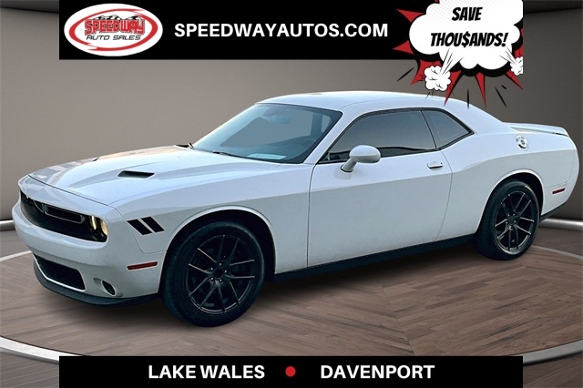 2019 Dodge Challenger SXT RWD