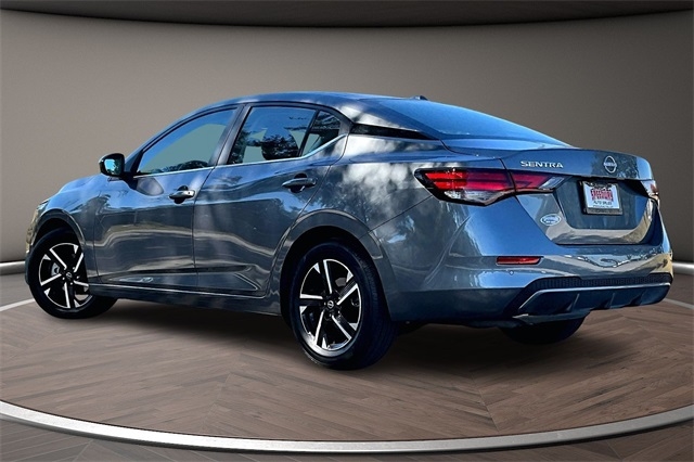 Nissan Sentra SV CVT 2025