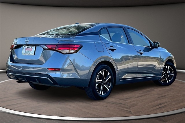 Nissan Sentra SV CVT 2025