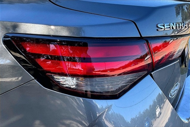 Nissan Sentra SV CVT 2025