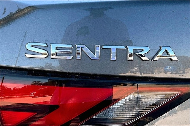 Nissan Sentra SV CVT 2025