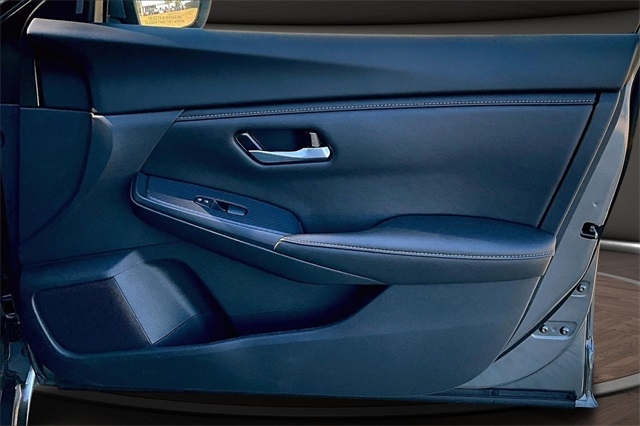 Nissan Sentra SV CVT 2025