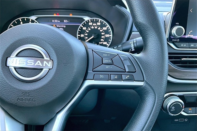 Nissan Altima SV FWD 2025