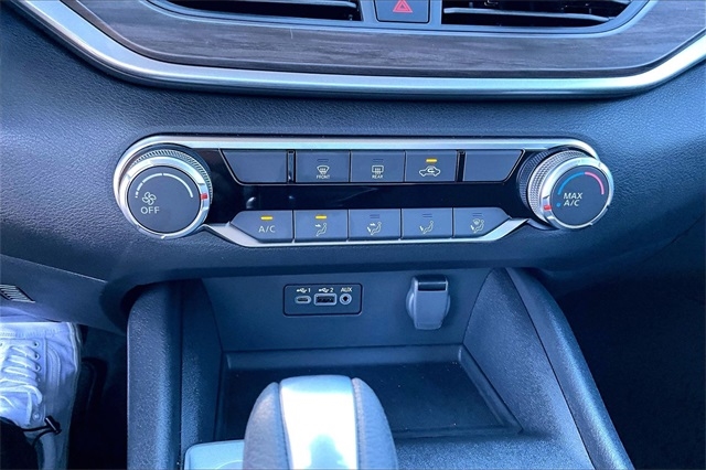 Nissan Altima SV FWD 2025