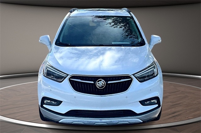 2017 Buick Encore Premium's photo