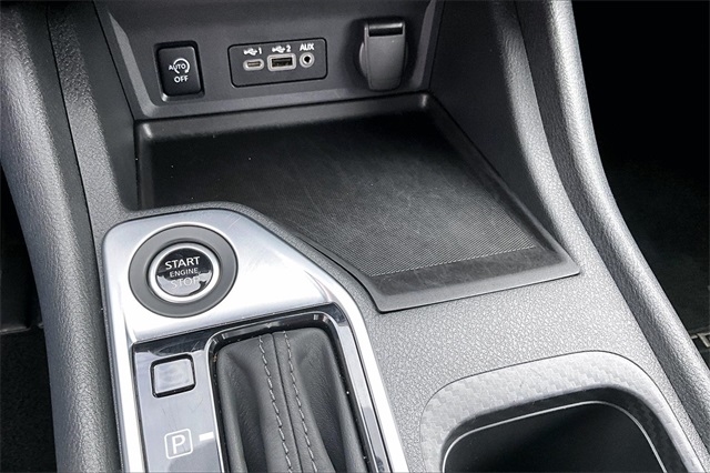 Nissan Sentra SV CVT 2025