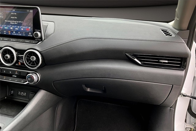 Nissan Sentra SV CVT 2025